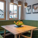 Elisabeth Apartamento *